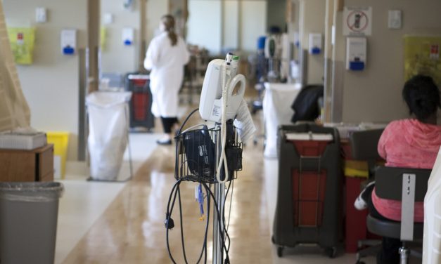 Négociations avec les médecins | Québec fait des concessions