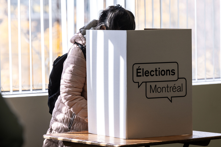 Inscription en ligne | Des cafouillages chez Élections Montréal