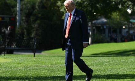 Restrictions de Pékin sur les terres rares | Trump menace la Chine de représailles « massives »