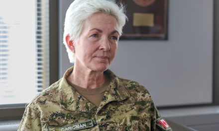 Les Forces armées s’excusent pour leur passé de discrimination au sein de leurs rangs