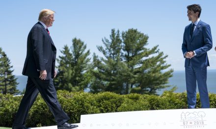 Premiers appels Trudeau-Trump | Les hauts fonctionnaires suggéraient un ton ferme