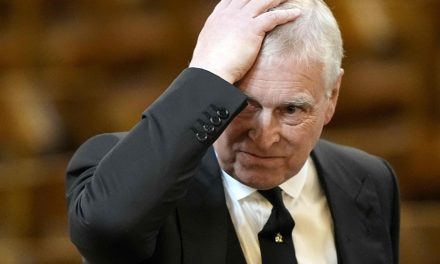 Affaire Epstein | L’ex-prince Andrew subit des pressions pour témoigner au Congrès américain