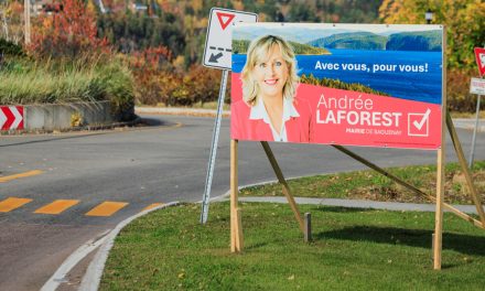 Mairie de Saguenay | Andrée Laforest demande un recomptage