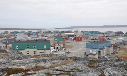 Intervention policière au Nunavik | L’un des deux blessés par balle est mort
