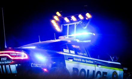 Estrie | Un décès et sept blessés dans un accident entre plusieurs véhicules à Bury