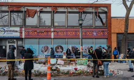 Portrait de la victime de Minneapolis | Alex Pretti voulait faire le bien