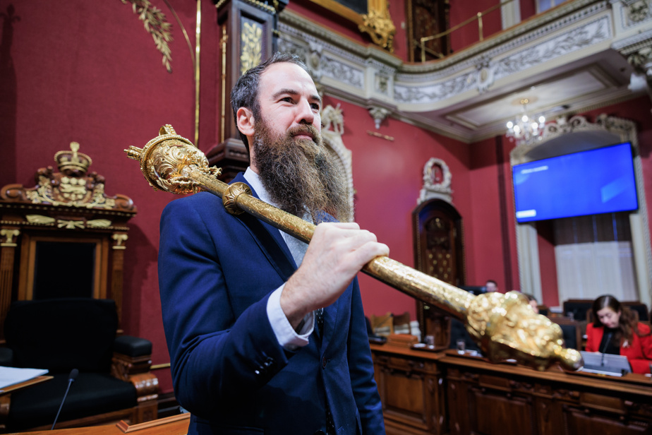 Dans la peau du… sergent d’armes | Le métalleux qui veille au décorum