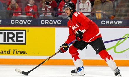 Quatre aides pour Michael Hage | Le Canada gagne le bronze au Mondial junior
