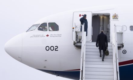 Pourparlers sur l’Ukraine | Mark Carney se rend à Paris
