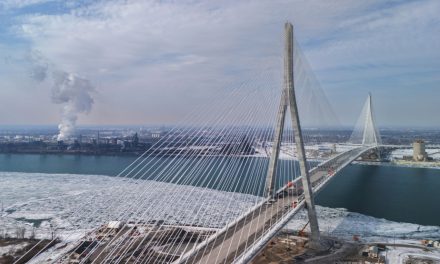 Affaire du pont Gordie-Howe | Les démocrates intensifient leur enquête