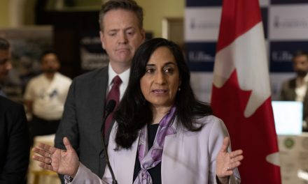 Anita Anand ne peut pas dire si l’Inde continue à pratiquer l’ingérence étrangère