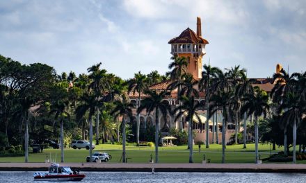 Floride | Un homme armé tué à la résidence de Trump