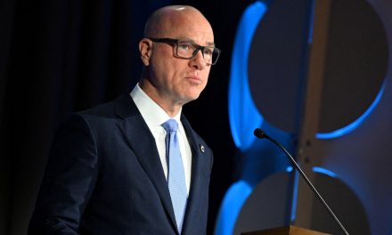 Certification de Gulfstream au Canada | Le régulateur américain tape aussi du pied