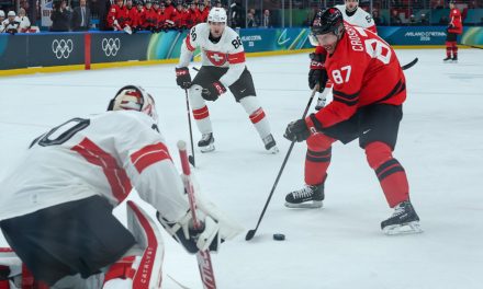 Hockey masculin | Un bâton de Crosby en souvenir