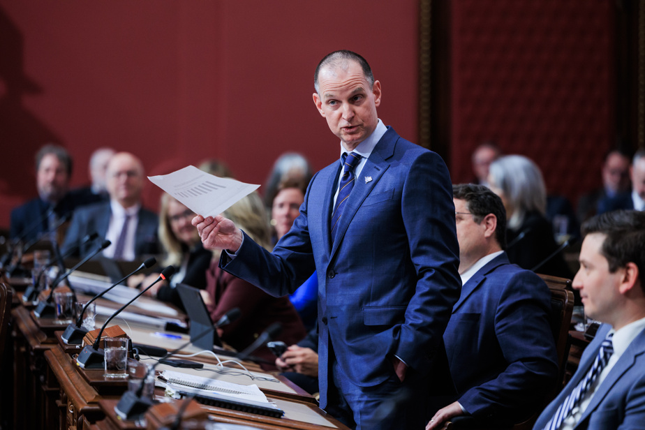 Rapport Gallant | Girard se porte à la défense de ses fonctionnaires