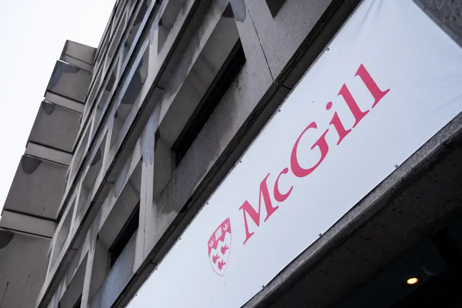 Hausse des droits de scolarité | McGill et Concordia abandonnent les poursuites