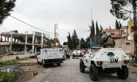 Liban | Un missile endommage un camp accueillant des Casques bleus canadiens
