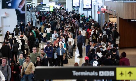 New York | LaGuardia, le petit aéroport au trafic immense