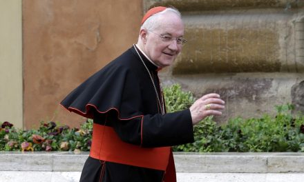 Allégations d’inconduites sexuelles | « Je ne me vois pas en train de poser des gestes comme ça », témoigne le cardinal Ouellet