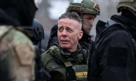 Le Minnesota ouvre une enquête concernant des agents de l’ICE
