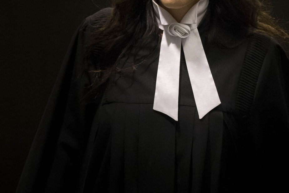 Revenus générés par les comptes en fidéicommis | Des limites légales imposées à la Chambre des notaires et au Barreau du Québec