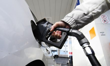 Grande région de Montréal | L’essence flirte avec les 2 $ le litre
