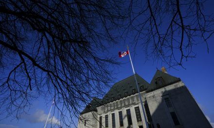 Redécoupage de la carte électorale | Québec débouté en Cour suprême