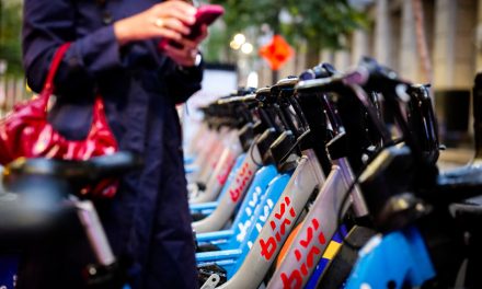 Vélo en libre-service | La popularité du vélo en libre-service monte en flèche partout au Québec