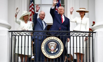 Visite du roi Charles III | Trump loue la « relation particulière » entre États-Unis et Royaume-Uni