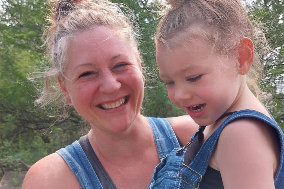 Détenues au Texas | Une mère canadienne et sa fille de sept ans sont libérées par l’ICE après trois semaines