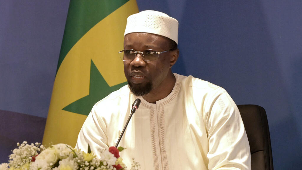 Sonko limogé au Sénégal, flambée d&rsquo;Ebola en RD Congo, Wadagni investi au Bénin : l&rsquo;hebdo Afrique