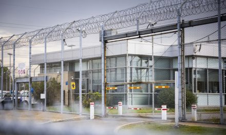 Rapport d’enquête du Protecteur du citoyen | Des mesures coercitives mal adaptées pour des détenus vulnérables