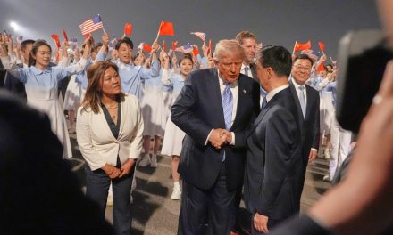 Donald Trump rencontre Xi Jinping | Gros avantage Pékin