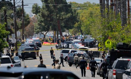 Californie  | Intervention de la police après une fusillade dans un centre islamique