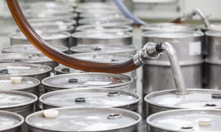 Visite de la plus grande usine de sirop d’érable du monde | Sirop sous surveillance