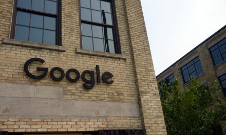 Publicités frauduleuses en ligne | Google esquive les questions de députés fédéraux