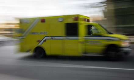 Montréal | Un cycliste dans un état critique après avoir été heurté par deux véhicules