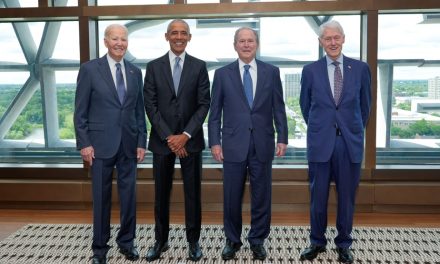 Chicago | Obama inaugure son musée présidentiel entouré de Bush, Clinton et Biden