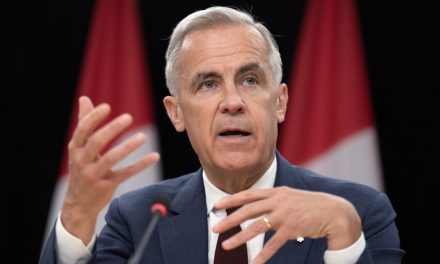 Fusillade dans Côte-des-Neiges | Carney s’en remet à la GRC sur l’interdiction des SKS