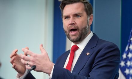 Accord Iran–États-Unis | Vance lance un avertissement aux critiques de Trump en Israël