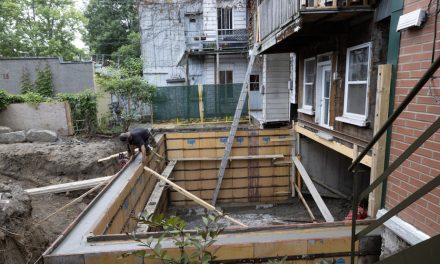 Triplex en rénovation | « On se sent en danger dans notre appartement »