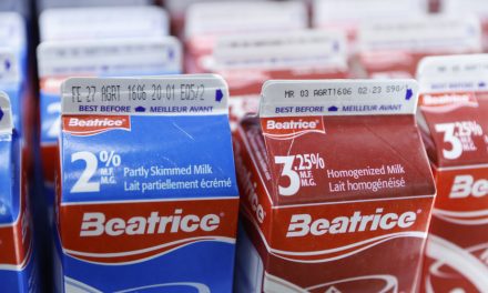 Démystifier la science | Pourquoi doit-on réfrigérer le lait au Québec ?