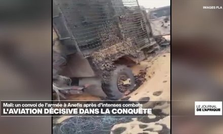 Mali: un convoi de l&rsquo;armée rallie Anefis après d&rsquo;intenses combats