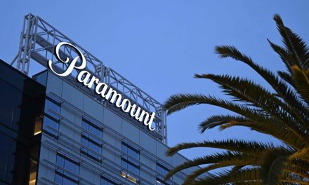 Une juge suspend le rachat de Warner Bros Discovery par Paramount Skydance