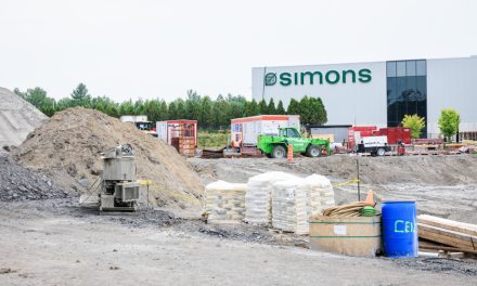 À la conquête du Canada | Gros chantier de 50 millions pour Simons