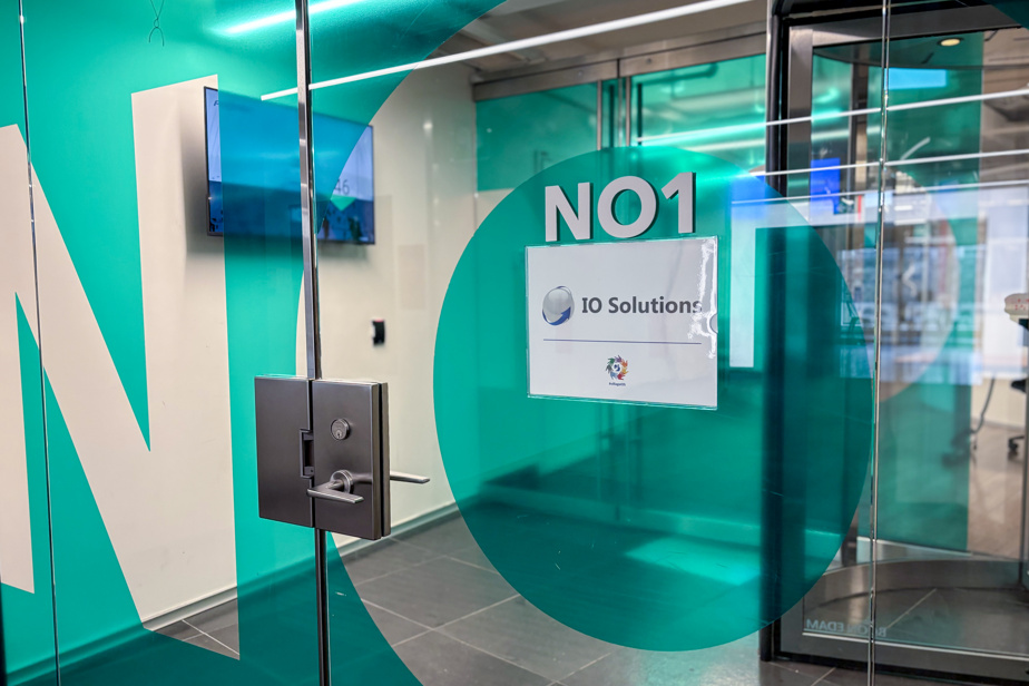 Place Bonaventure | Des syndiqués de Metro saccagent un bureau
