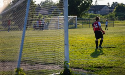 Mauvais état des terrains de soccer à Laval | « C’est devenu vraiment dangereux »