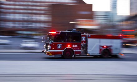 Rivière-des-Prairies | Un incendie mobilise une centaine de pompiers