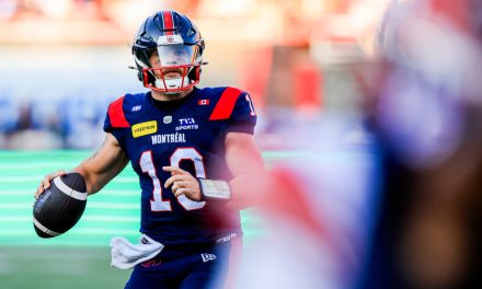 Stampeders 30 – Alouettes 37 | Davis Alexander sert une leçon de football à Vernon Adams, mais se blesse à la cuisse