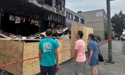 Côte-des-Neiges–Notre-Dame-de-Grâce | Le SPVM enquête sur un incendie ayant ravagé un restaurant casher